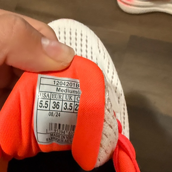 brooks ghost max - Picture 3 of 5